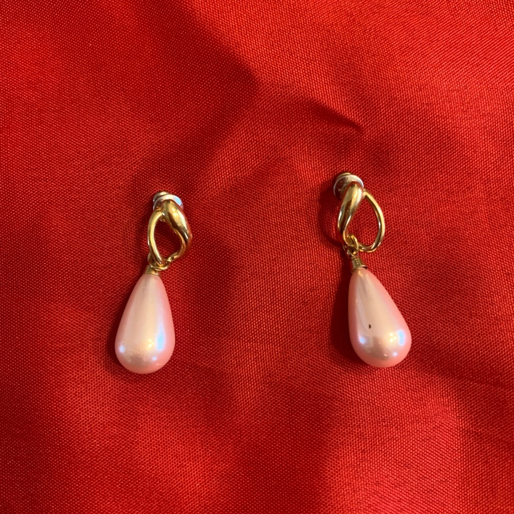 Faux Pearl Dangle Pink/Gold Earrings